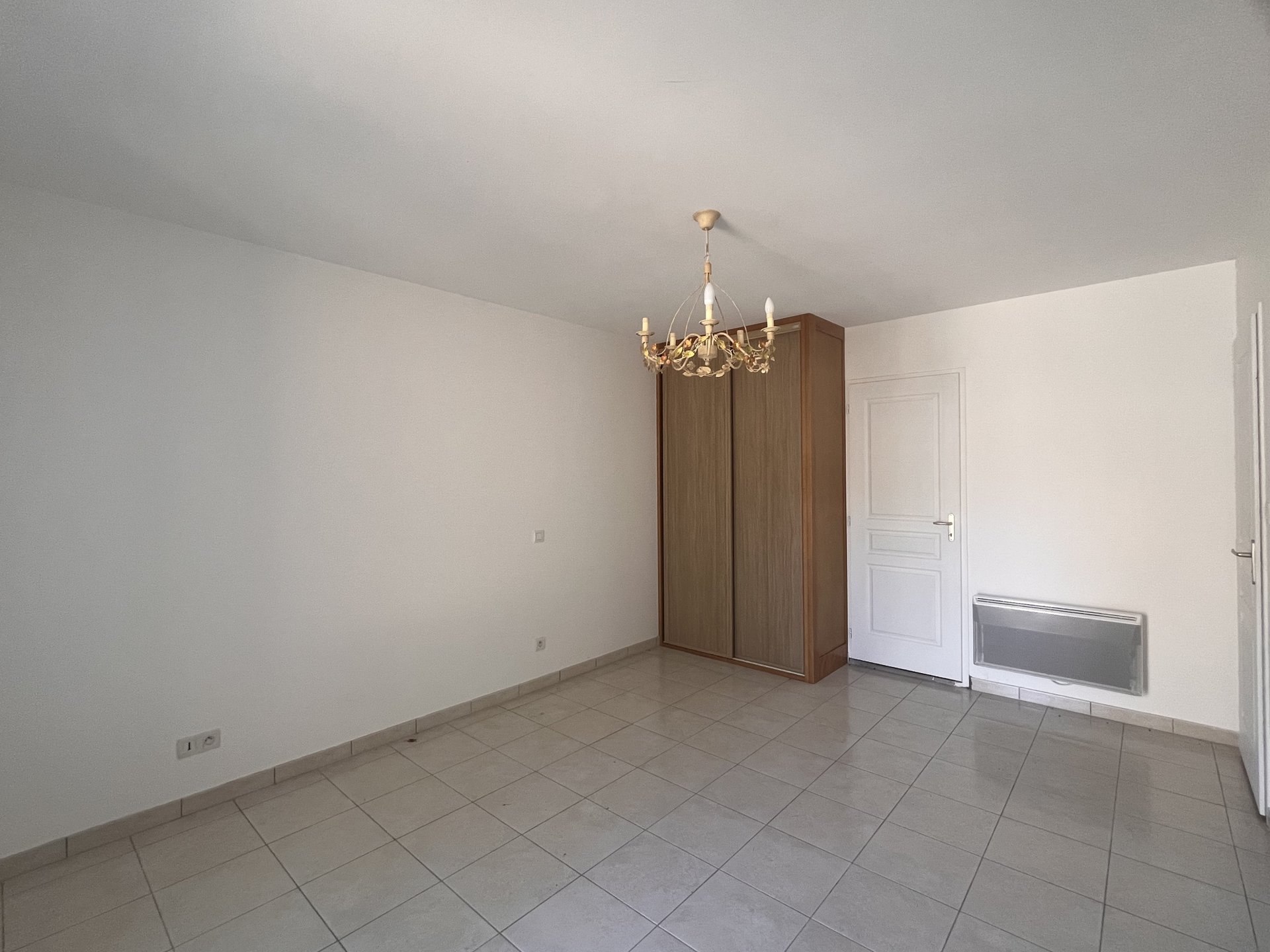 Maison à louer, 39m², Chazelles