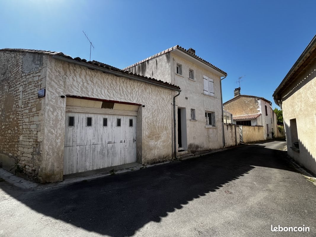 Maison à vendre, 137m², La Boixe