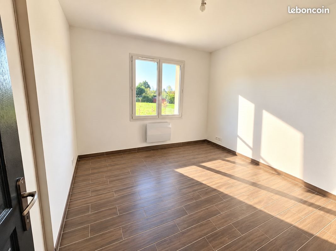 Maison à louer, 93m², Chasseneuil-sur-Bonnieure