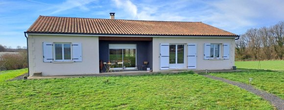 Maison à vendre, 5m², La Rochefoucauld-en-Angoumois