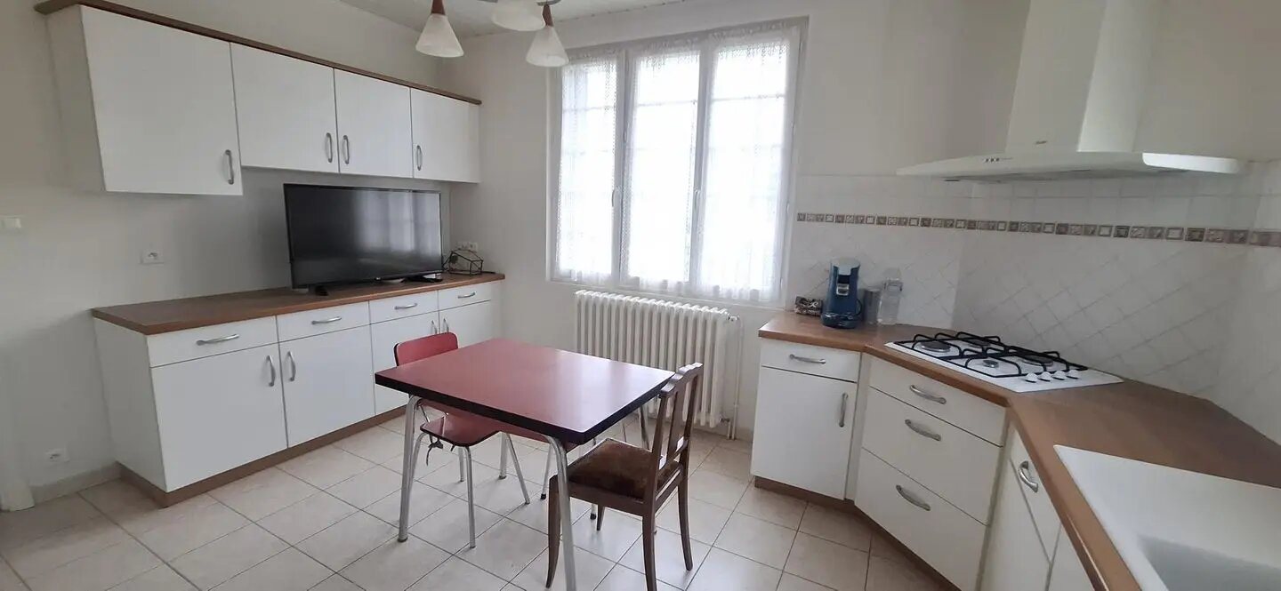 Maison à vendre, 113m², La Rochefoucauld-en-Angoumois