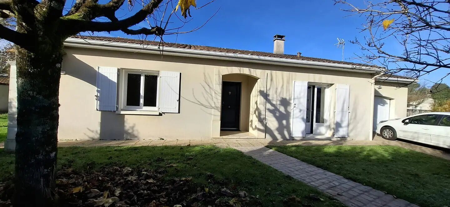 Maison à vendre, 95m², La Rochefoucauld-en-Angoumois