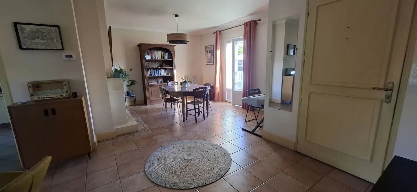 Maison à vendre, 95m², La Rochefoucauld-en-Angoumois