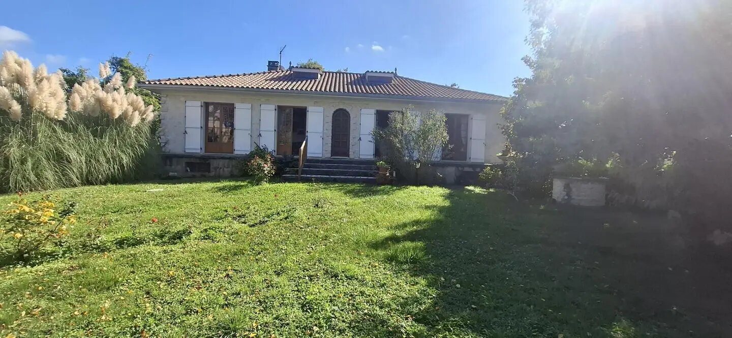 Maison à vendre, 130m², La Rochefoucauld-en-Angoumois