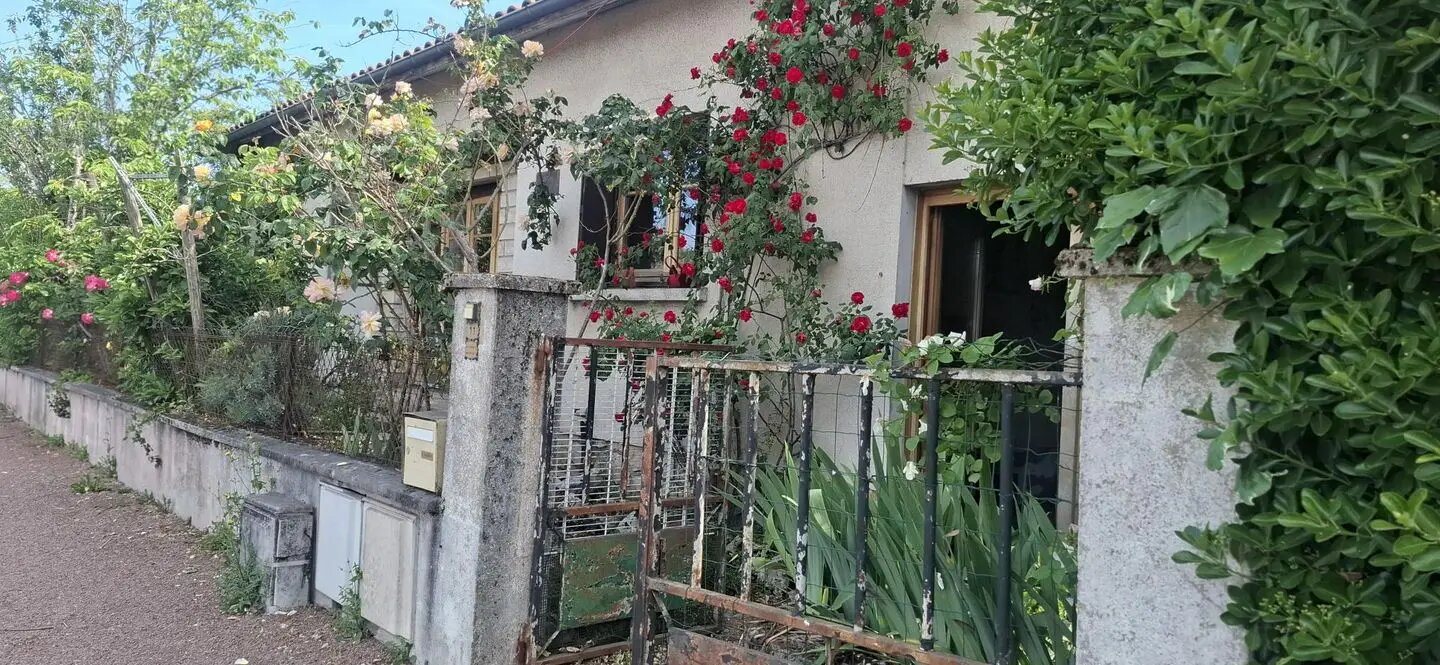 Maison à vendre, 65m², La Rochefoucauld-en-Angoumois