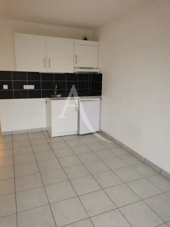 Appartement à louer, 29m², Albi