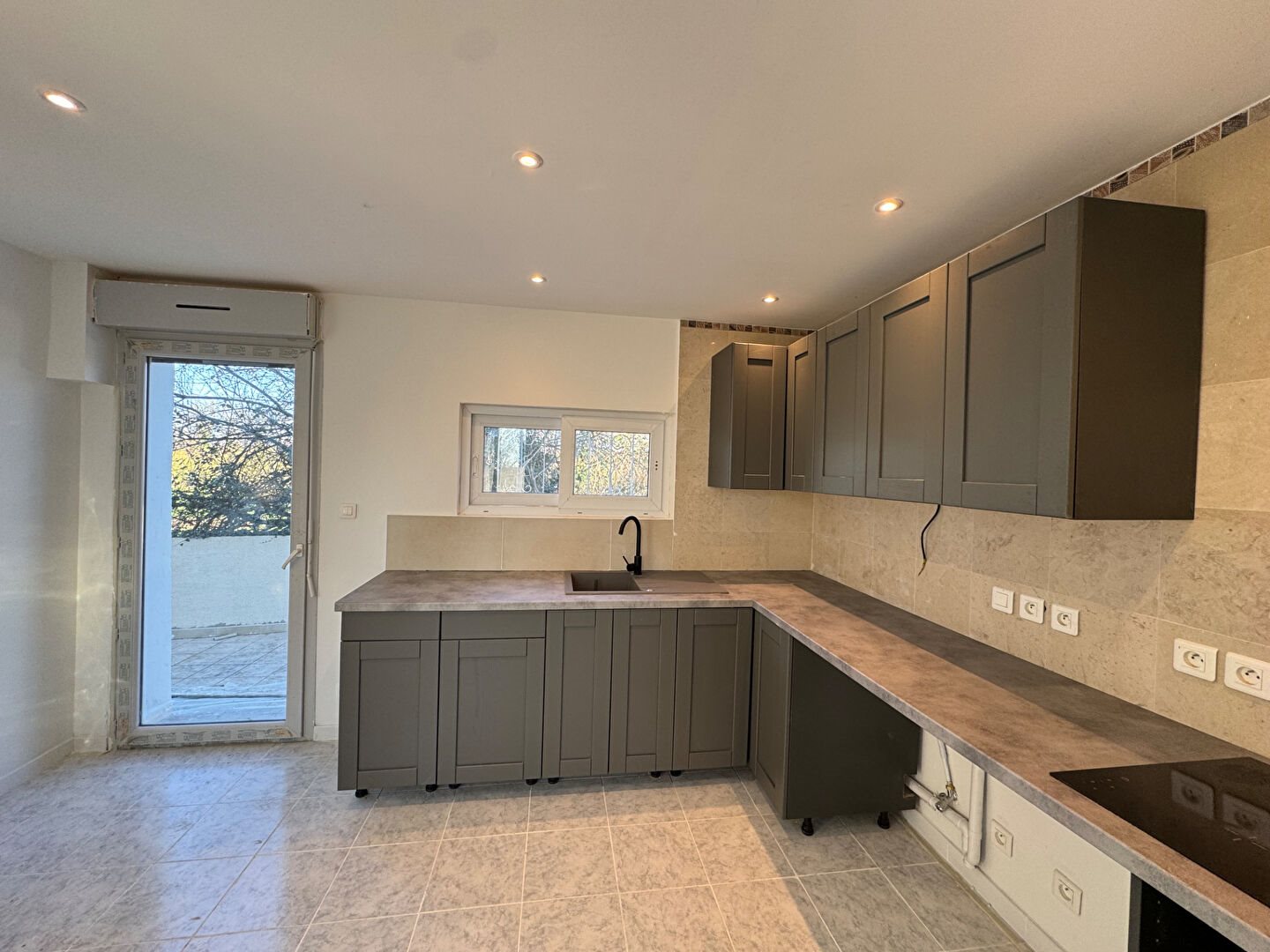 Maison à vendre, 91m², Carmaux