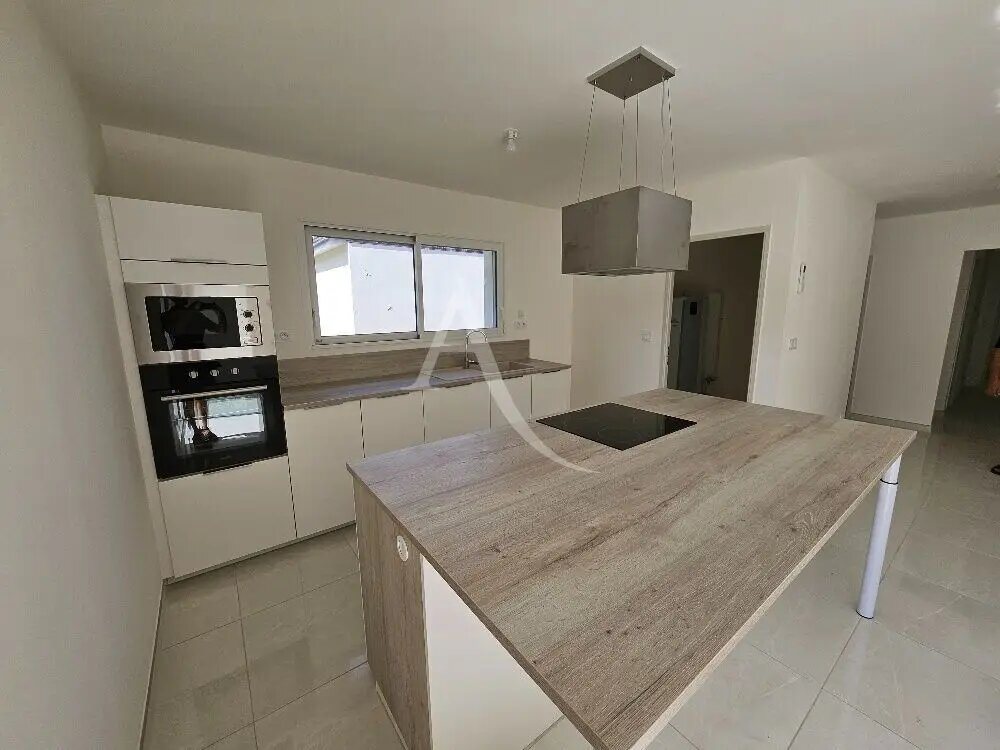 Maison à louer, 87m², Le Sequestre