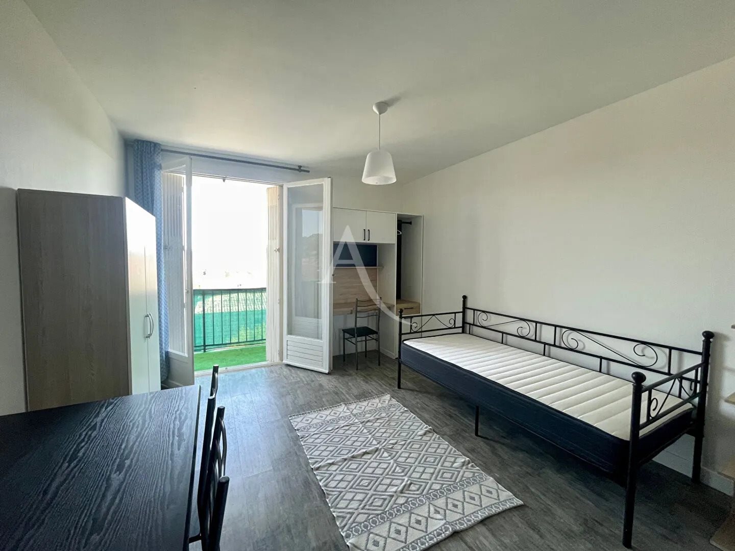 Appartement à louer, 19m², Albi
