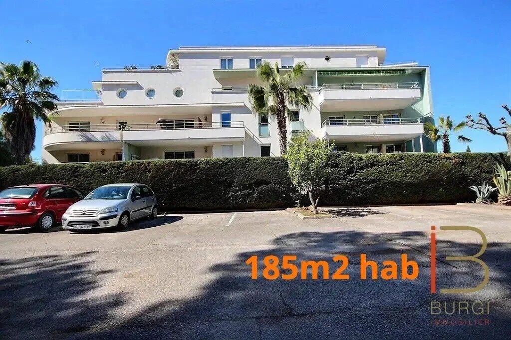 Appartement à vendre, 185m², Saint-Raphaël