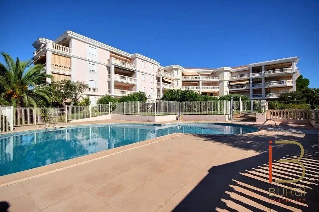 Appartement à vendre, 52m², Saint-Raphaël