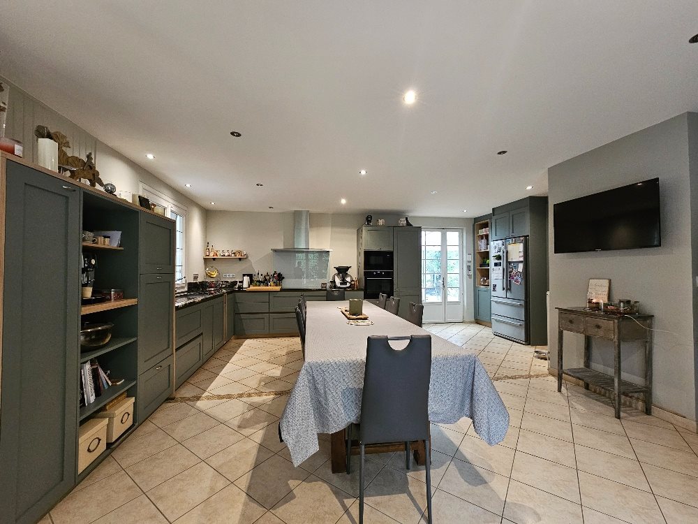 Maison à vendre, 159m², Mouthiers-sur-Boëme