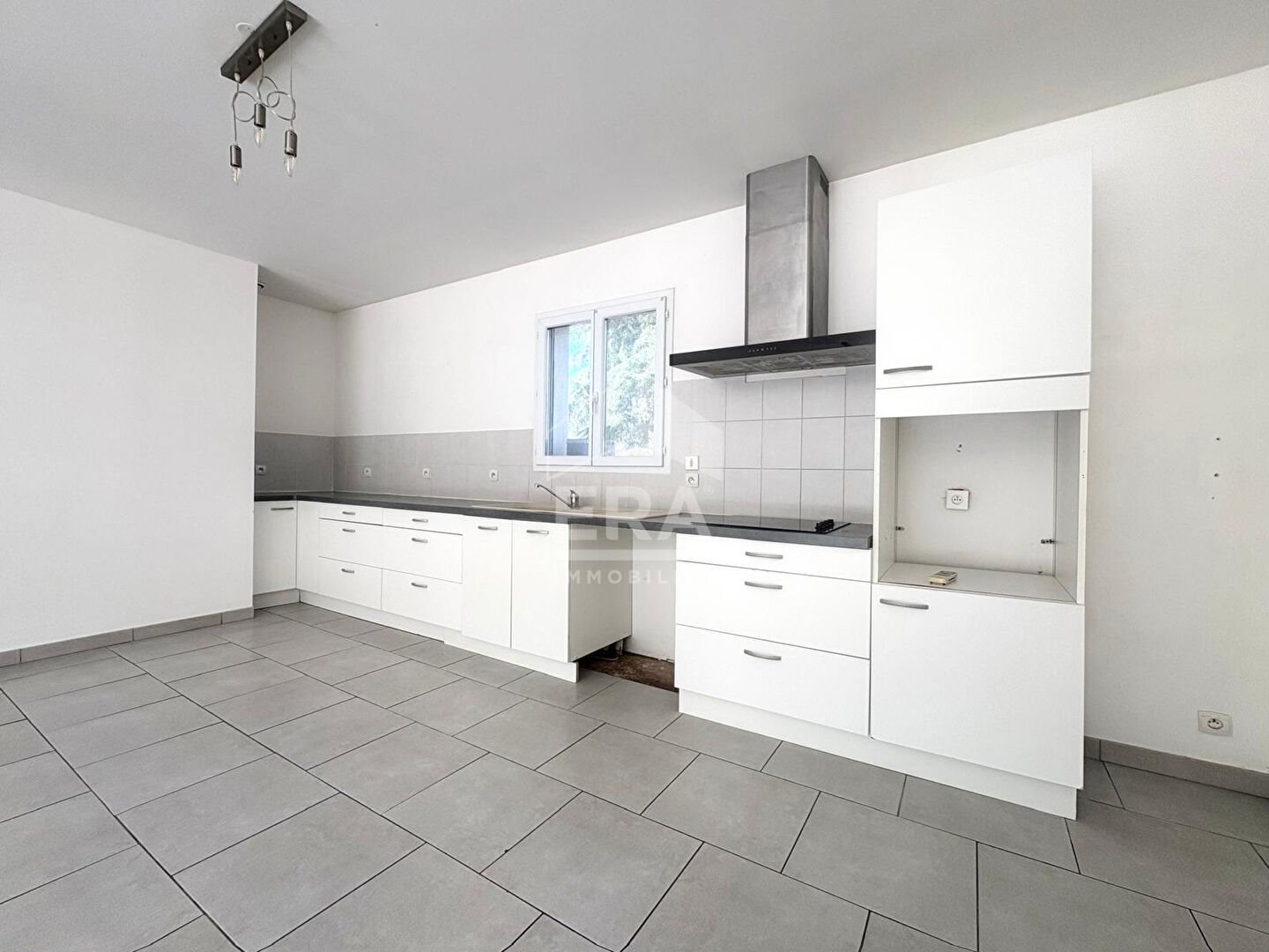 Maison à louer, 126m², Châteauneuf-sur-Charente