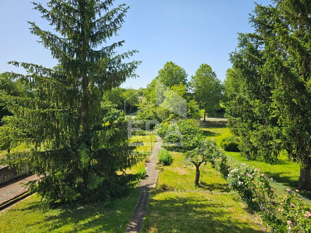 Maison à vendre, 129m², Roullet-Saint-Estèphe