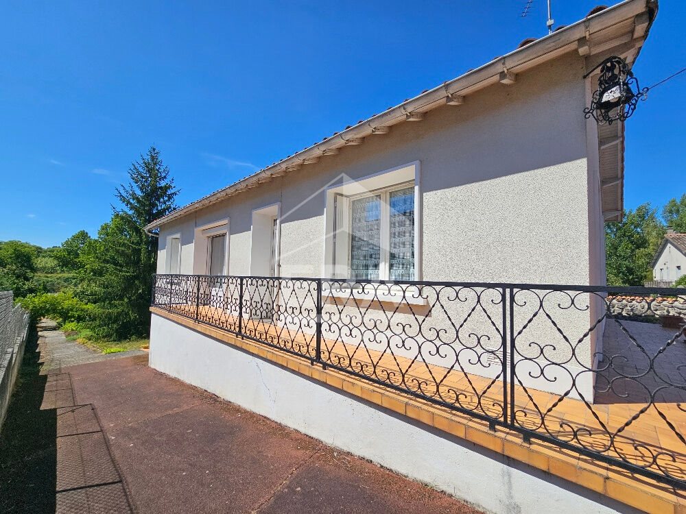 Maison à vendre, 129m², Roullet-Saint-Estèphe