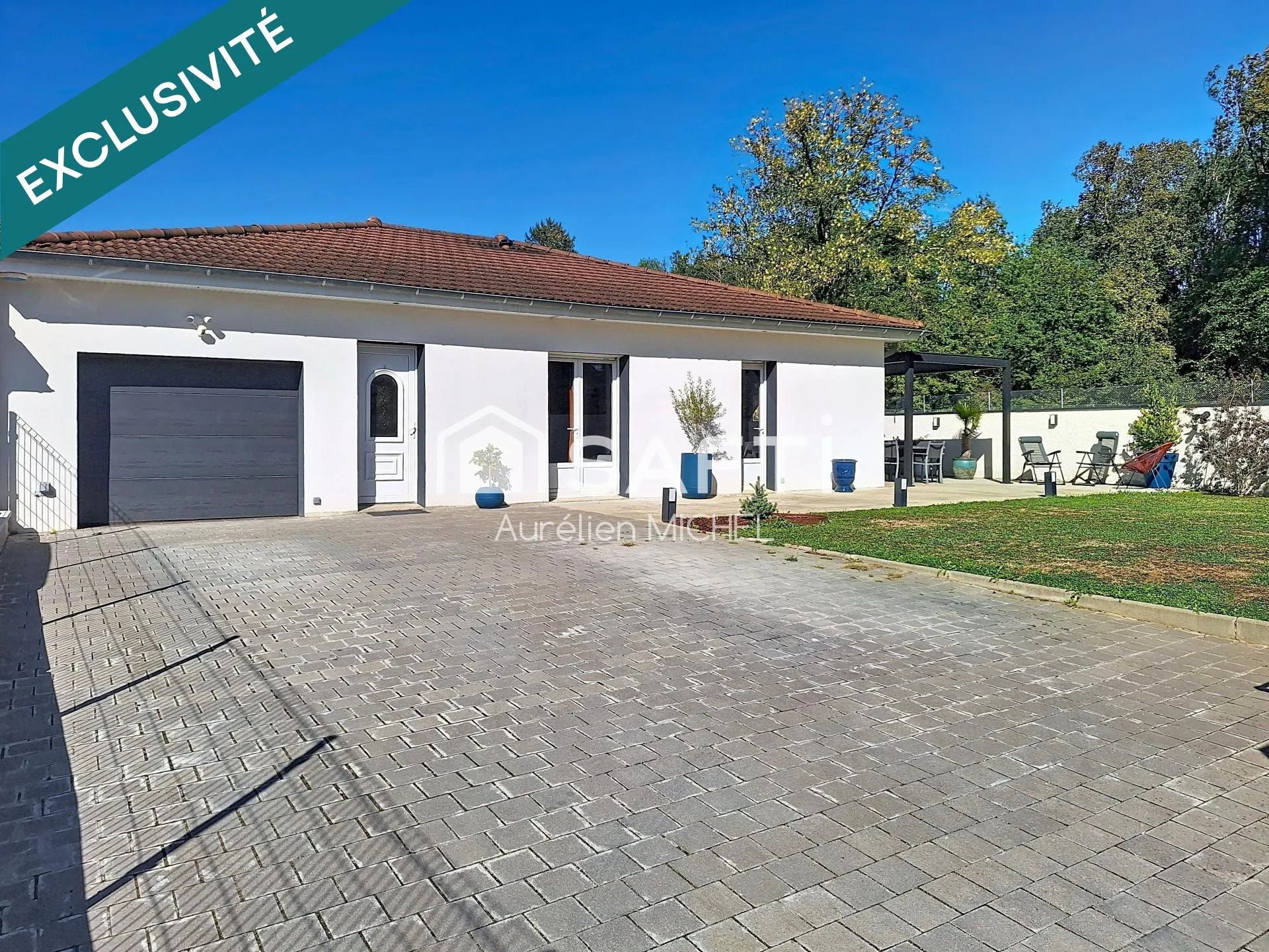 Maison à vendre, 106m², Villieu-Loyes-Mollon