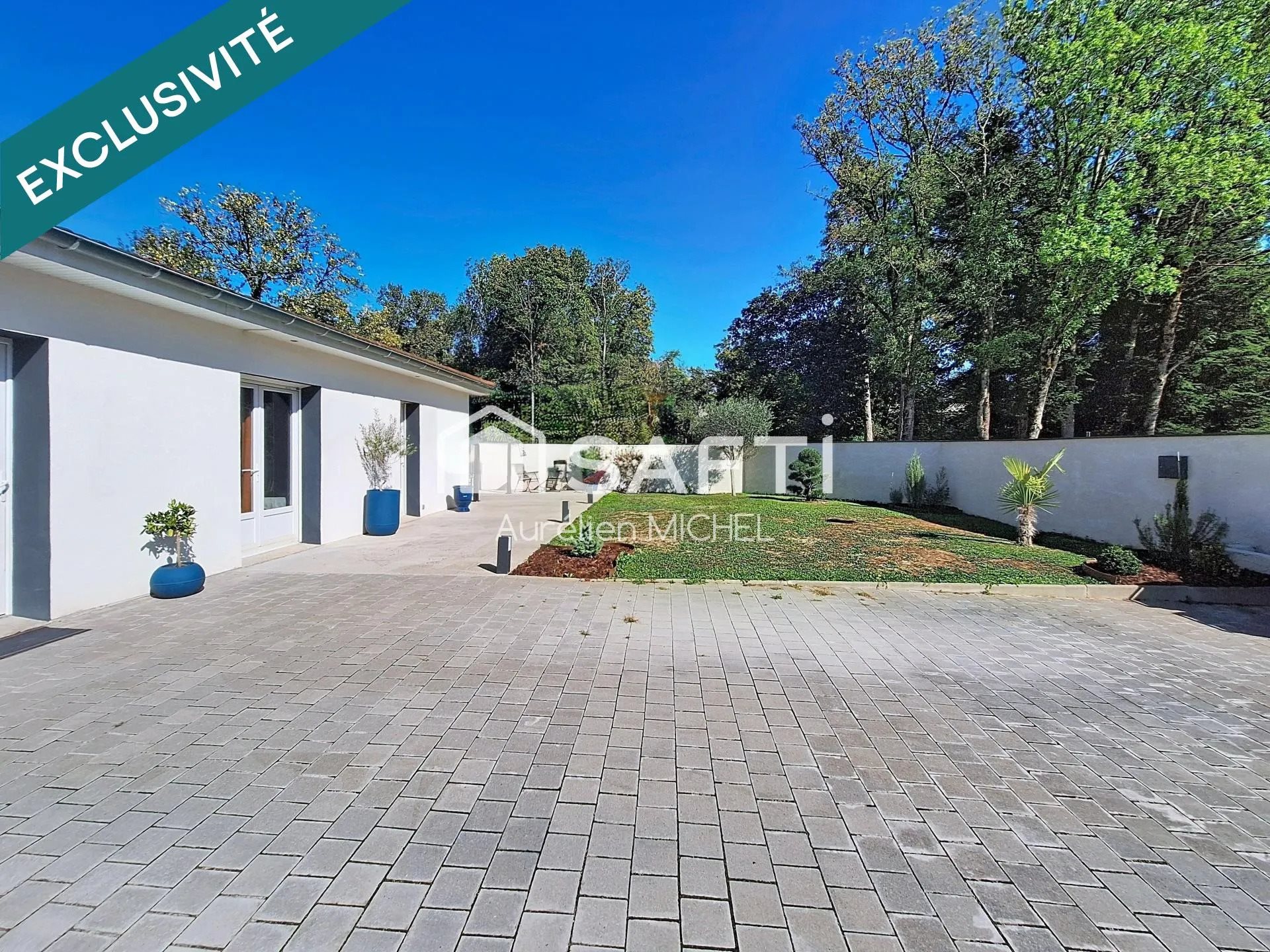 Maison à vendre, 106m², Villieu-Loyes-Mollon