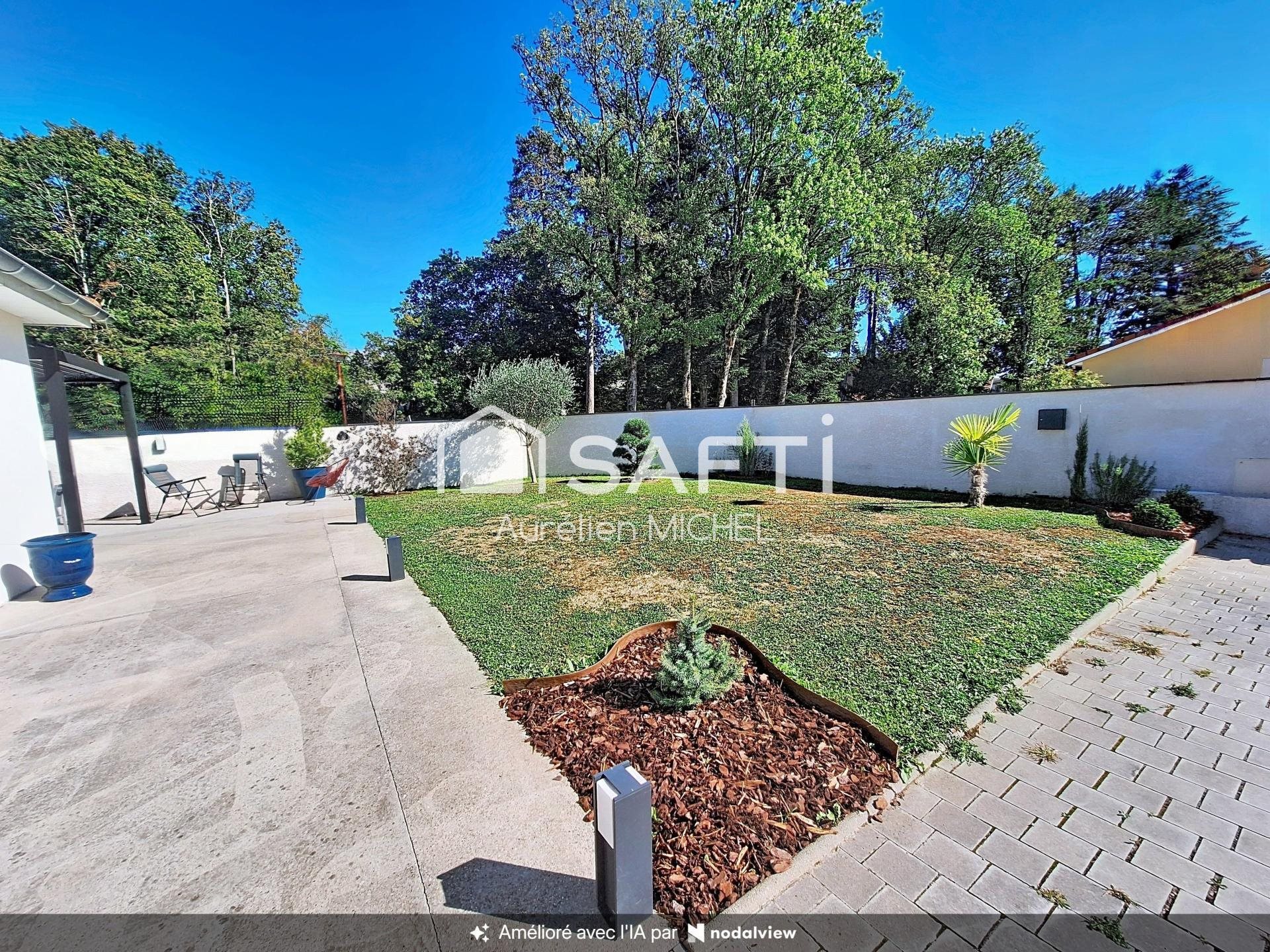 Maison à vendre, 106m², Villieu-Loyes-Mollon