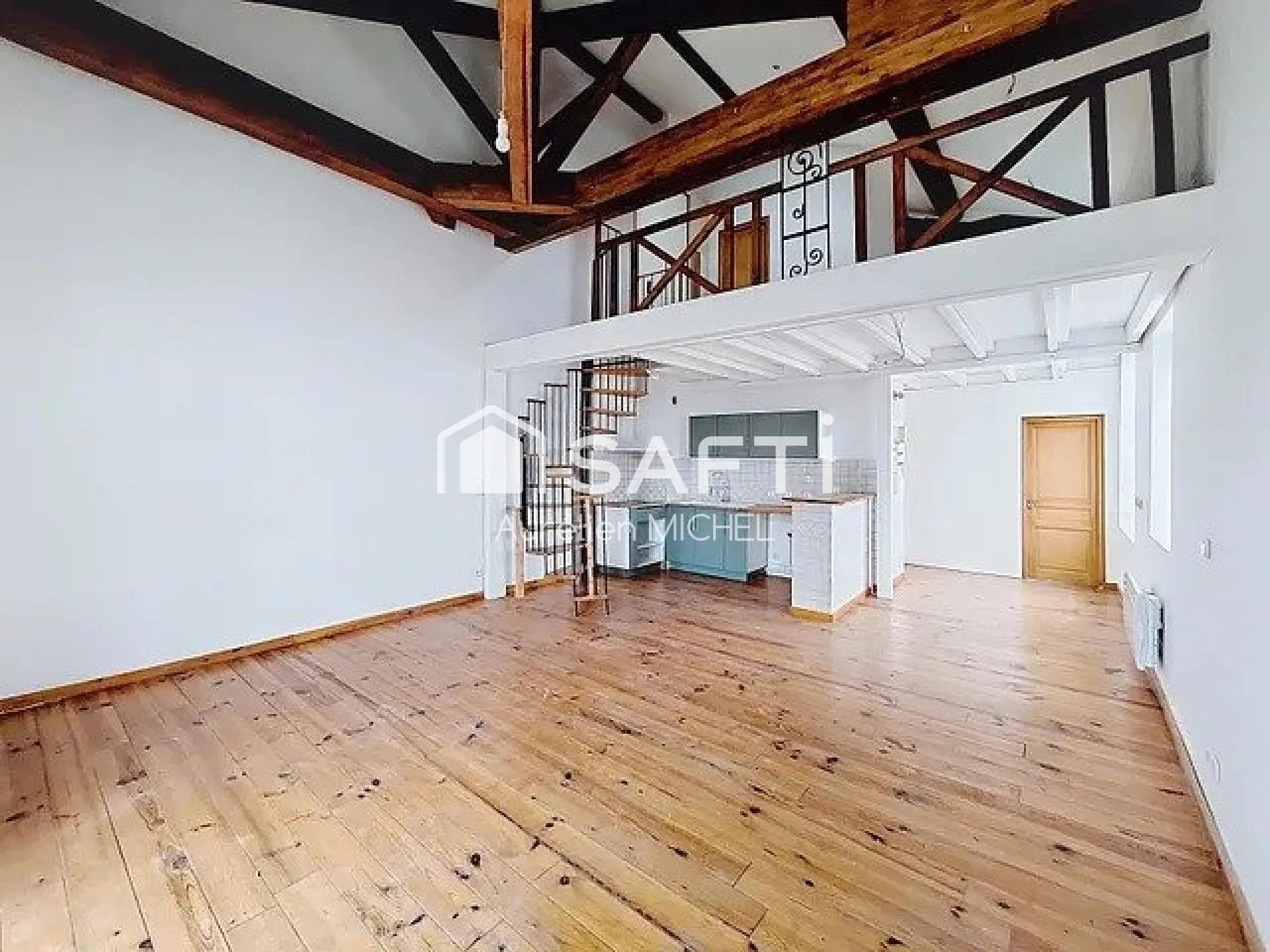 Appartement à vendre, 86m², Sathonay-Camp