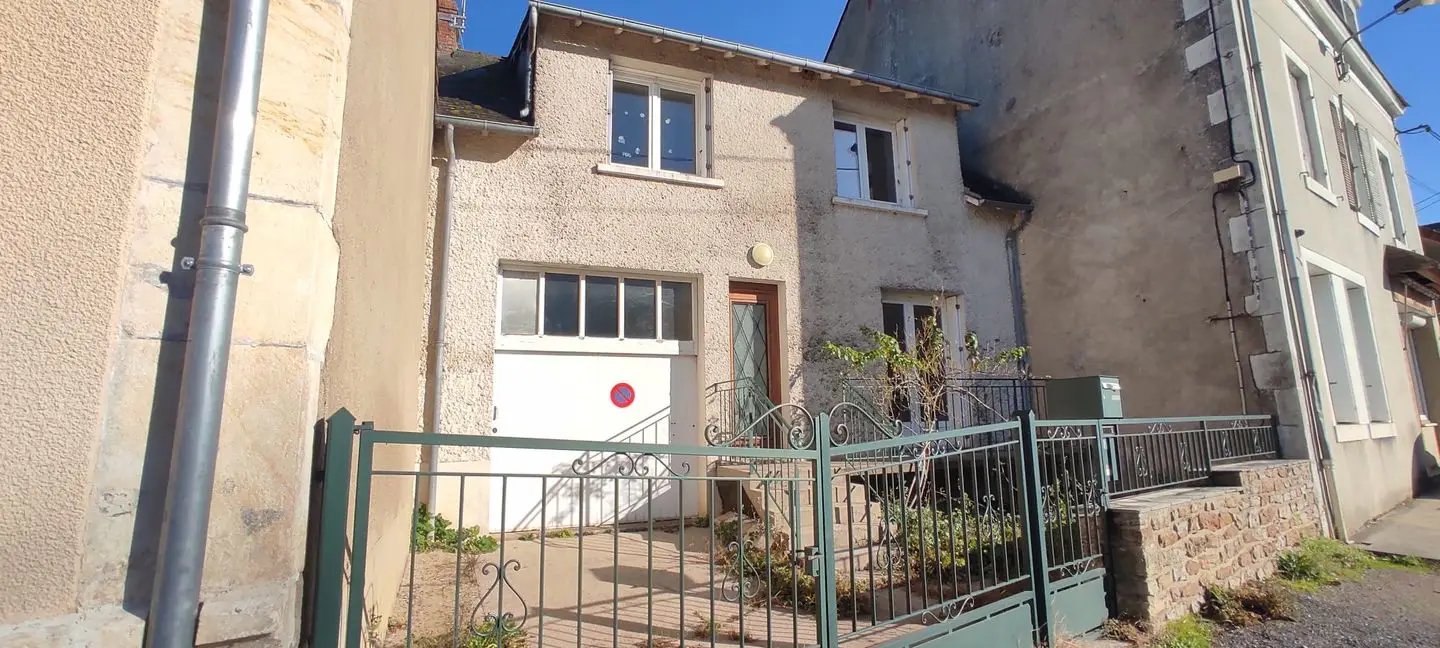 Maison à vendre, 108m², Badecon-le-Pin