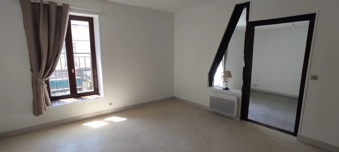 Appartement à louer, 76m², Argenton-sur-Creuse