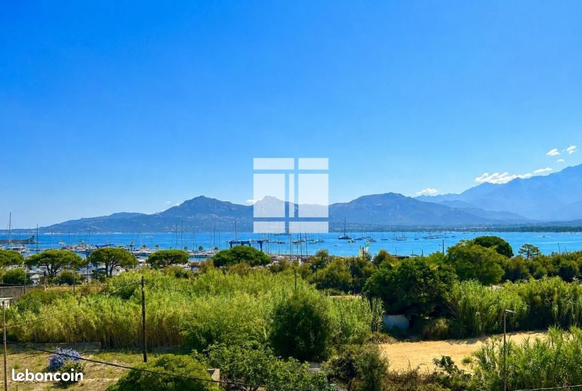 Appartement à vendre, 54m², Calvi