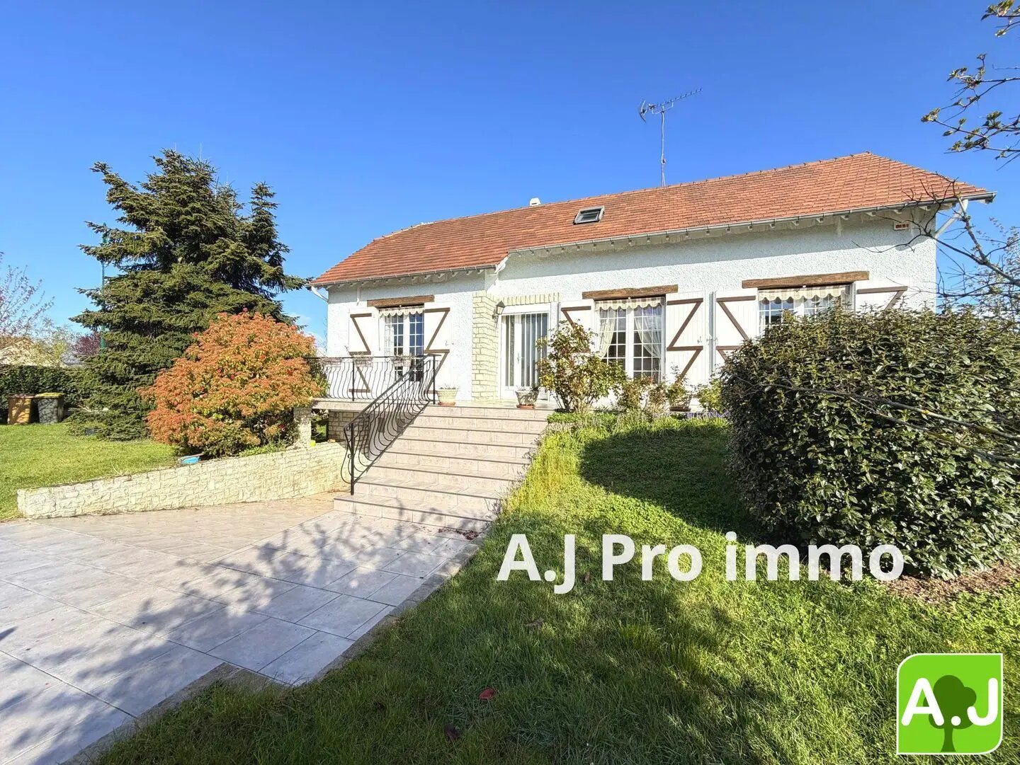Maison à vendre, 125m², Bû