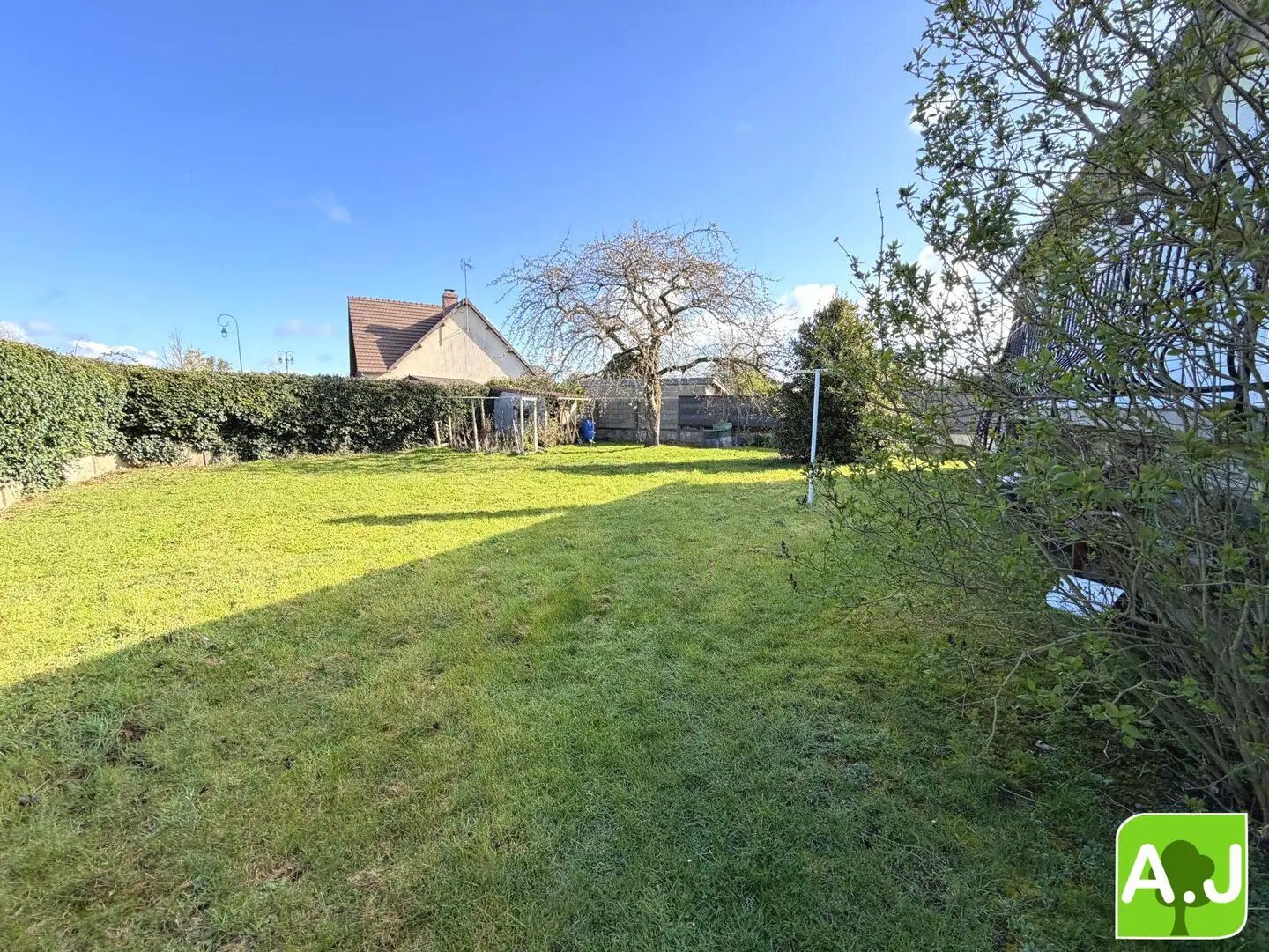 Maison à vendre, 125m², Bû