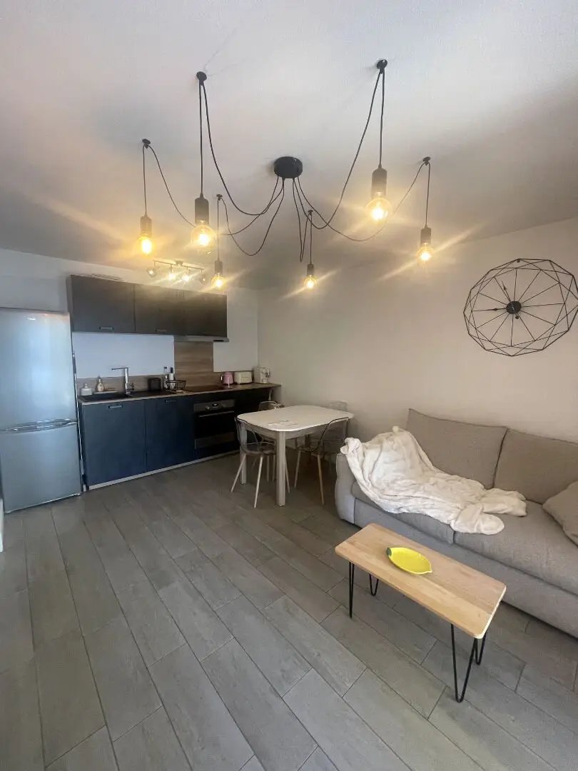Appartement à louer, 42m², Bastia