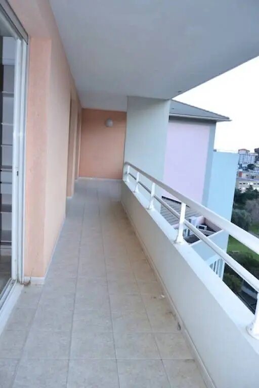 Appartement à louer, 80m², Bastia