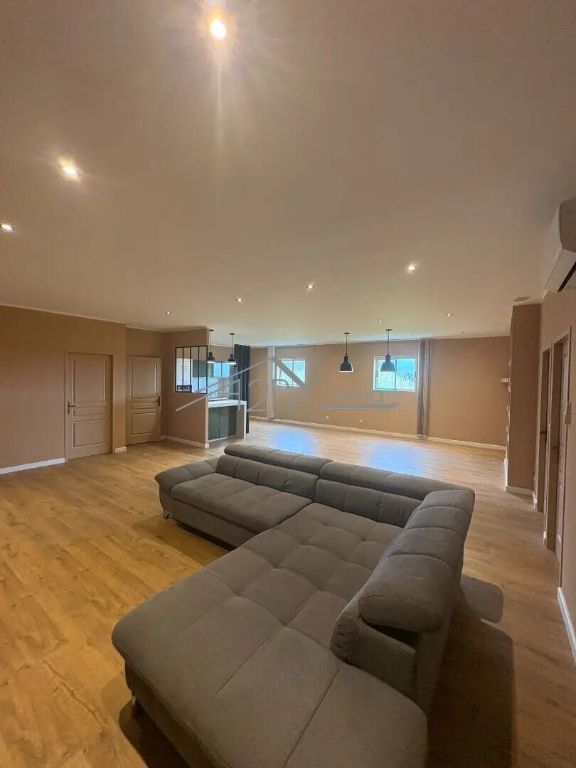 Appartement à louer, 125m², Biguglia