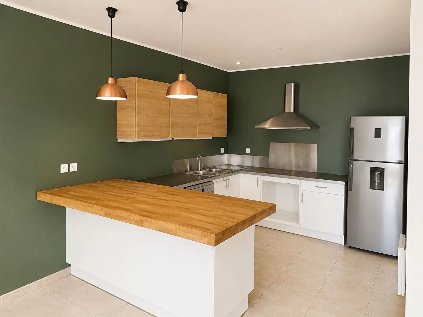 Appartement à louer, 82m², San-Martino-di-Lota