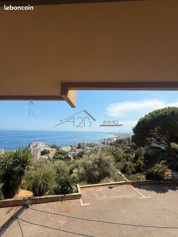 Appartement à louer, 22m², Bastia