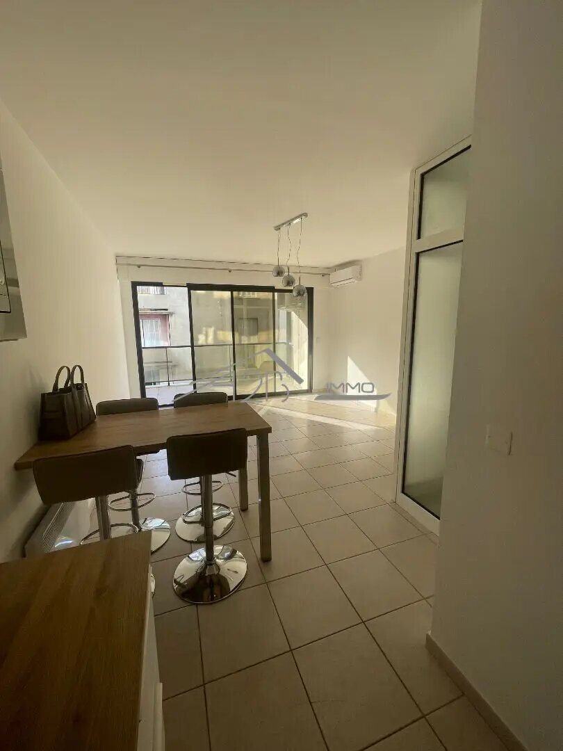 Appartement à louer, 48m², Bastia