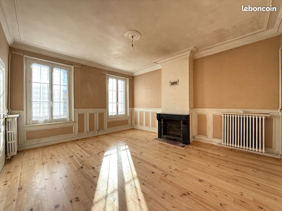 Maison à vendre, 165m², Belhomert-Guéhouville