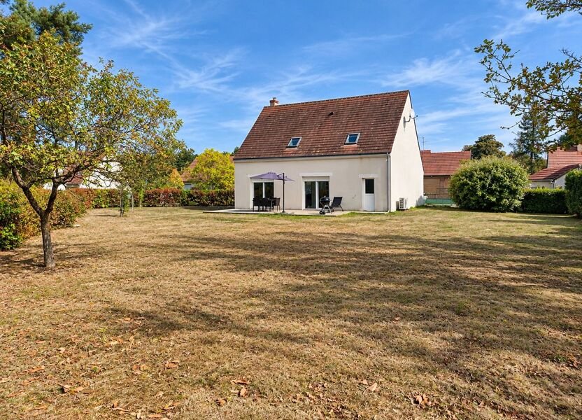 Maison à vendre, 137m², Bouzy-la-Forêt