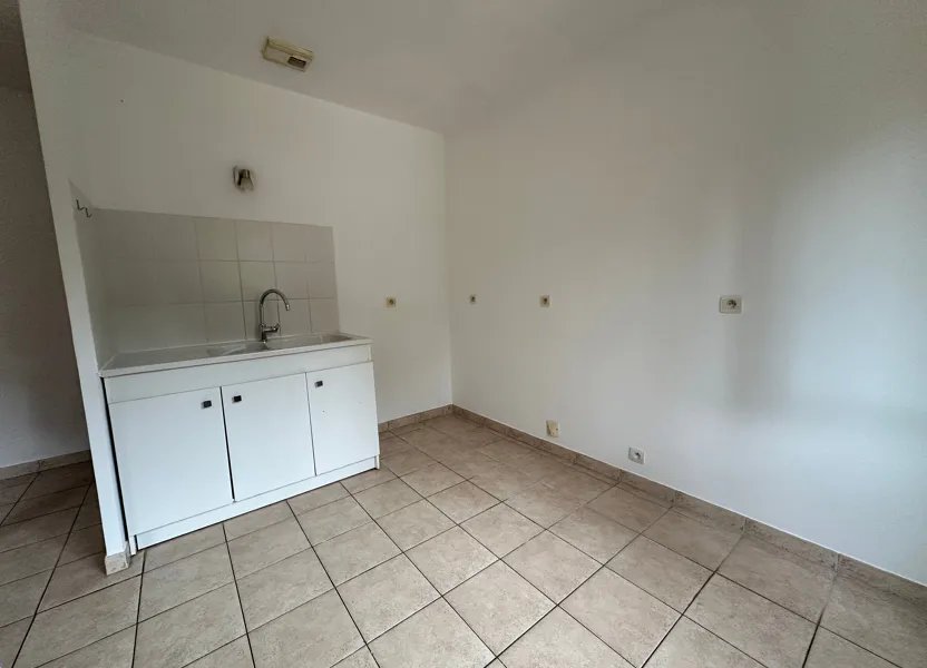 Maison à louer, 66m², Neuvy-en-Sullias
