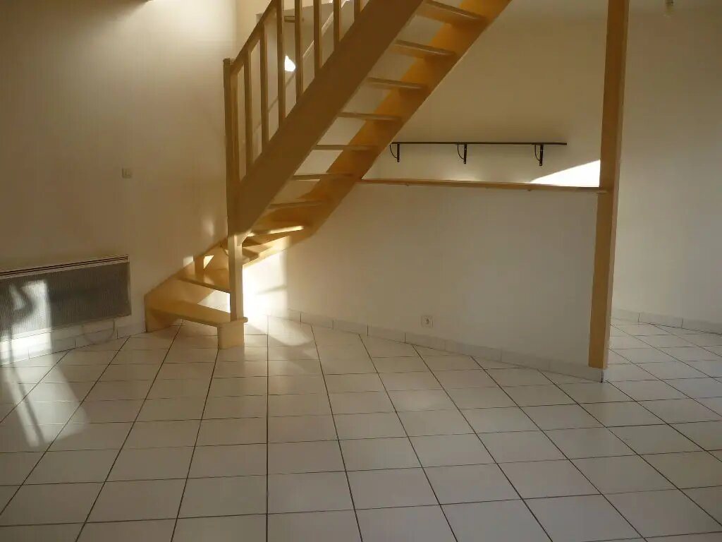 Appartement à louer, 40m², Sully-sur-Loire
