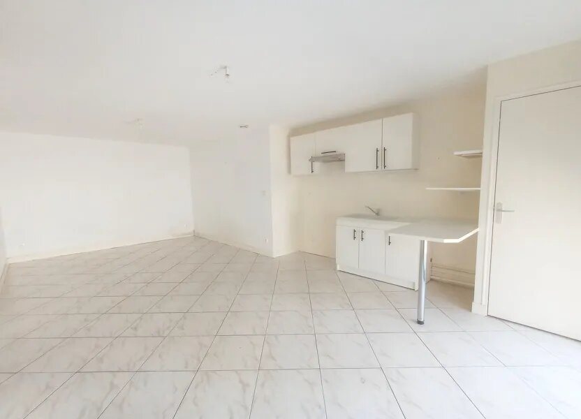 Maison à louer, 84m², Lorris