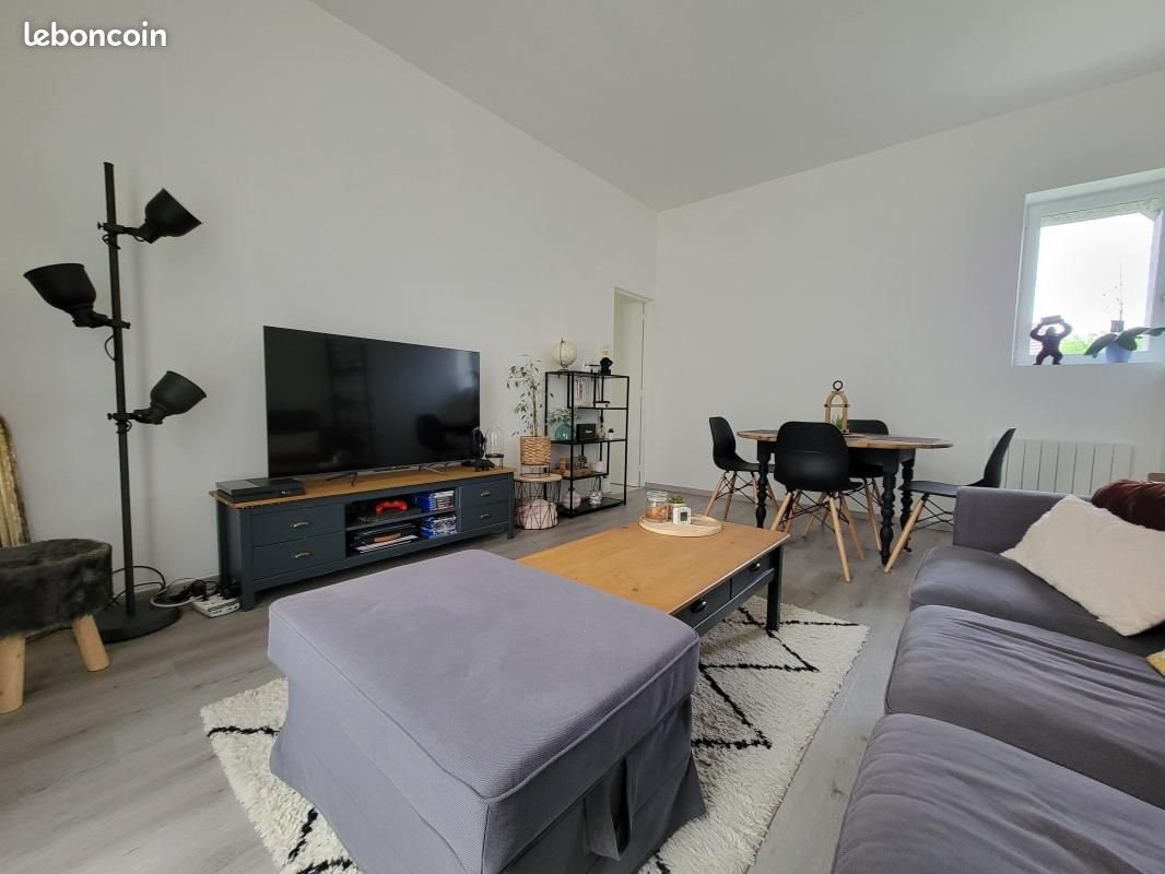 Maison à louer, 81m², Dampierre-en-Burly