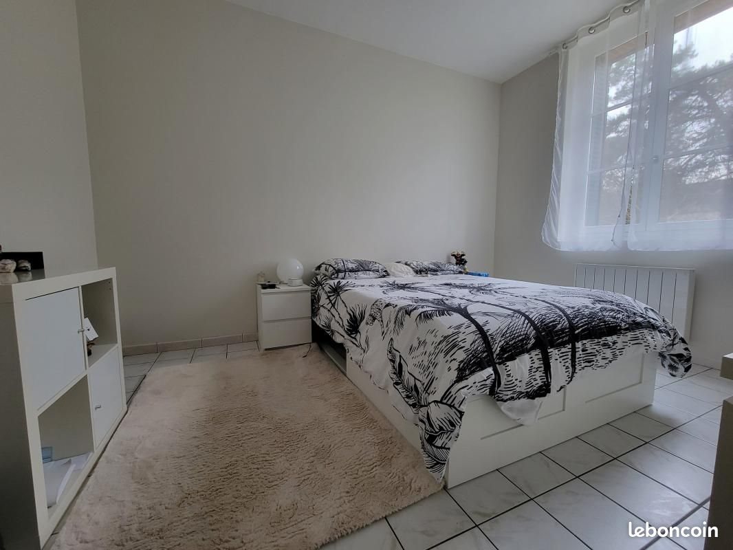 Maison à louer, 81m², Dampierre-en-Burly