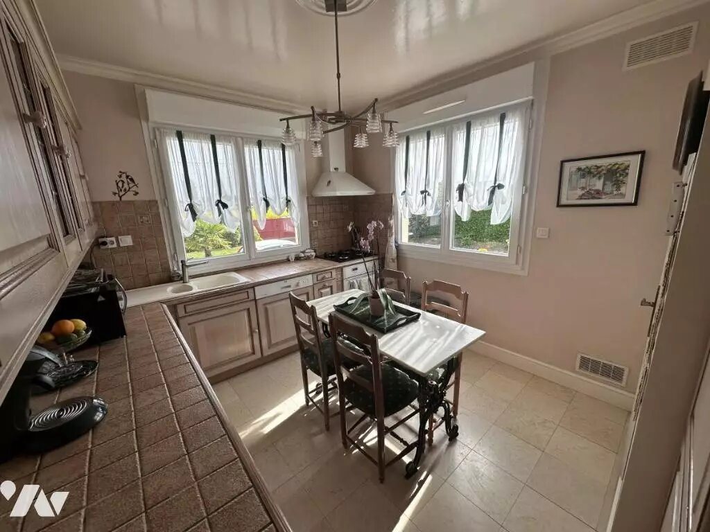 Maison à vendre, 120m², Saint-Méloir-des-Ondes