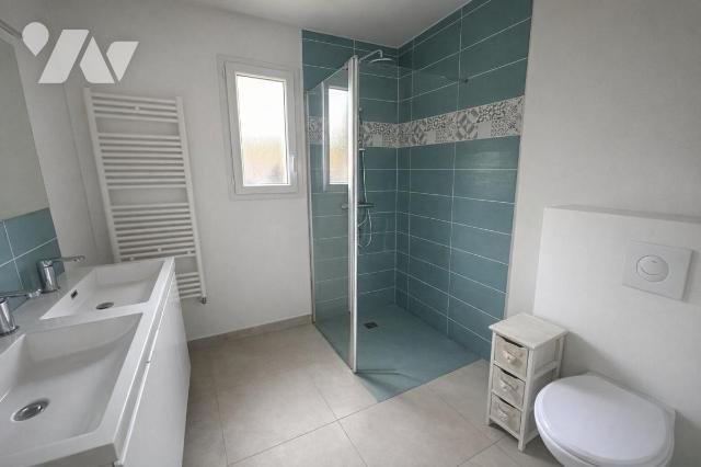 Maison à vendre, 105m², Saint-Père-Marc-en-Poulet