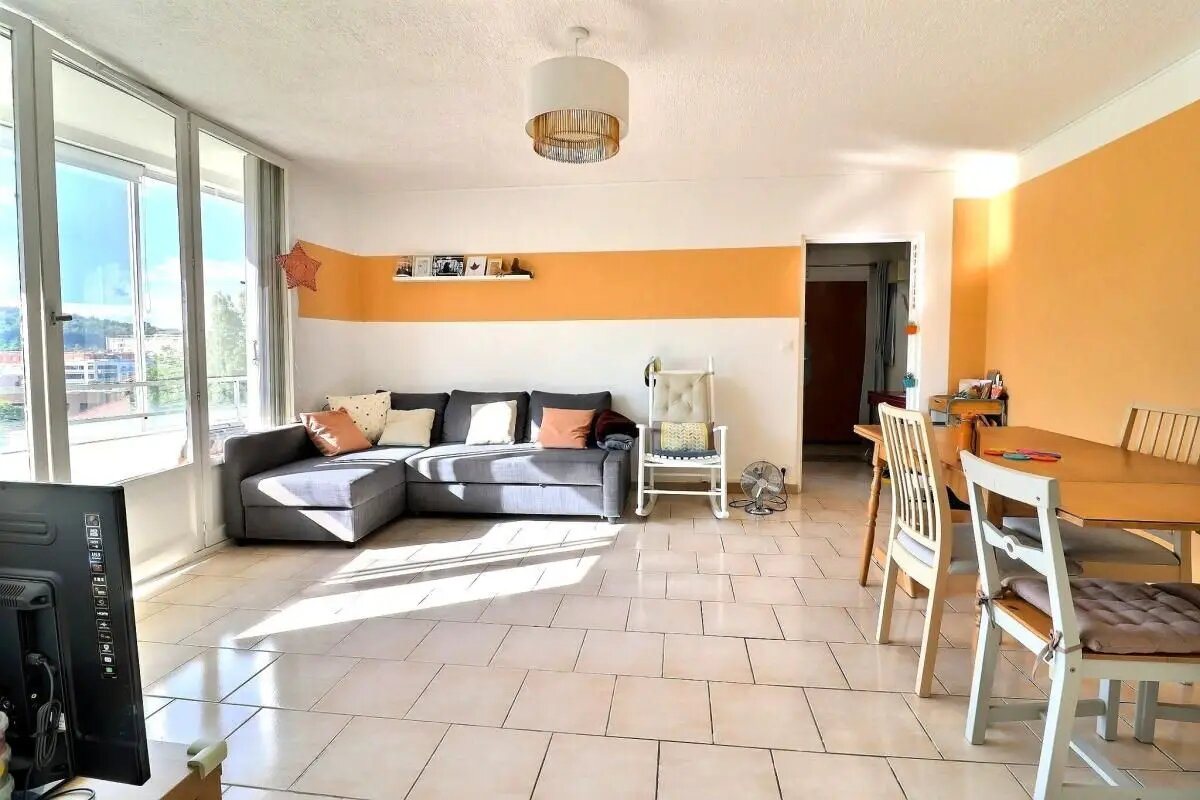 Appartement à vendre, 65m², Chenôve