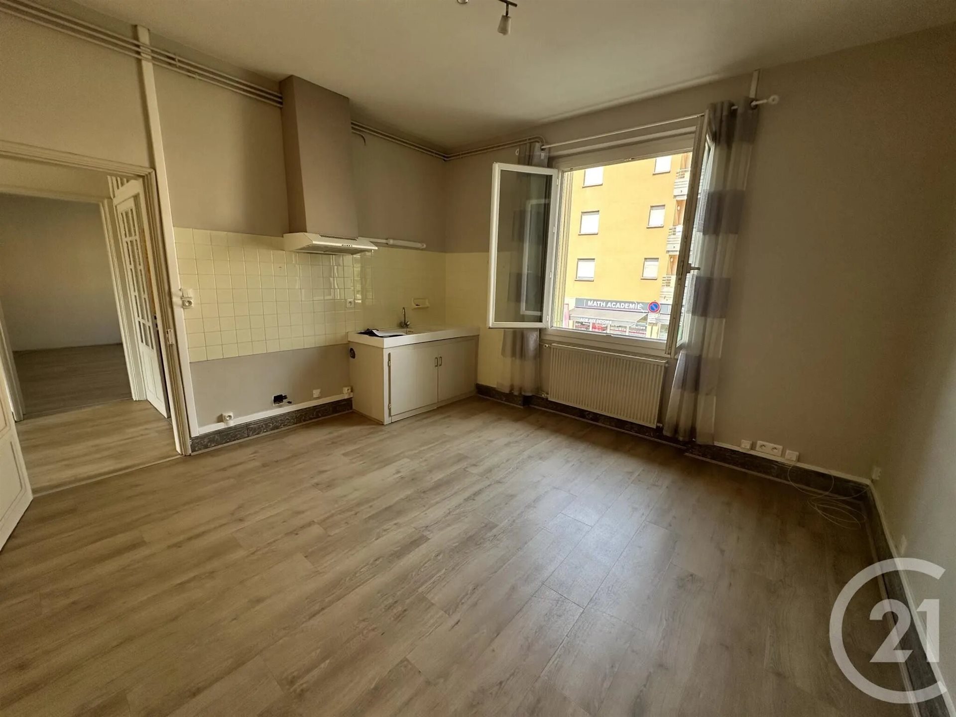 Appartement à louer, 83m², Albi