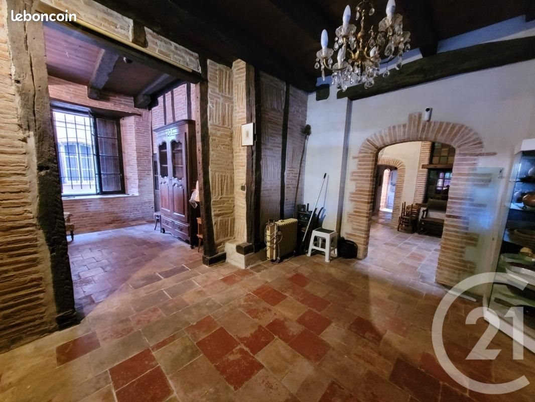 Maison à vendre, 360m², Lisle-sur-Tarn