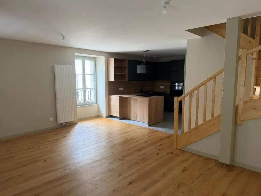 Appartement à louer, 94m², Pontarlier