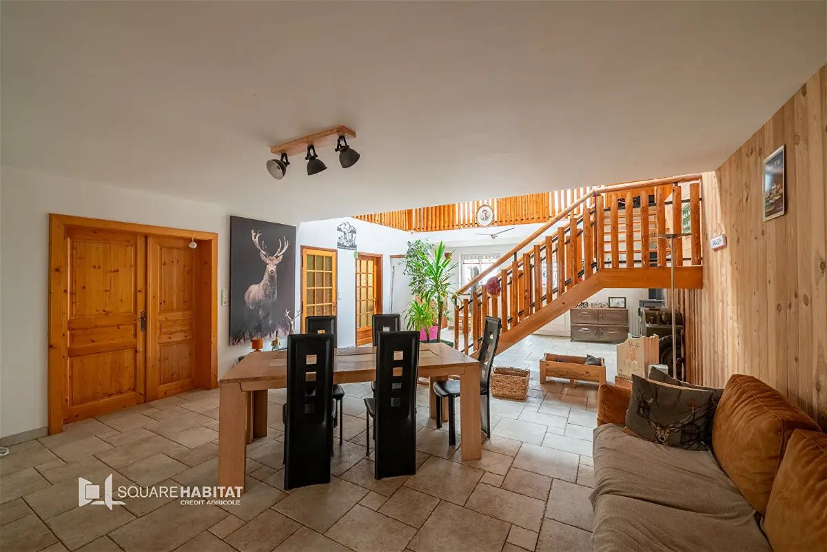 Maison à vendre, 238m², Chaffois