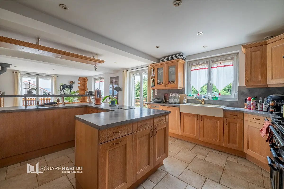 Maison à vendre, 238m², Chaffois