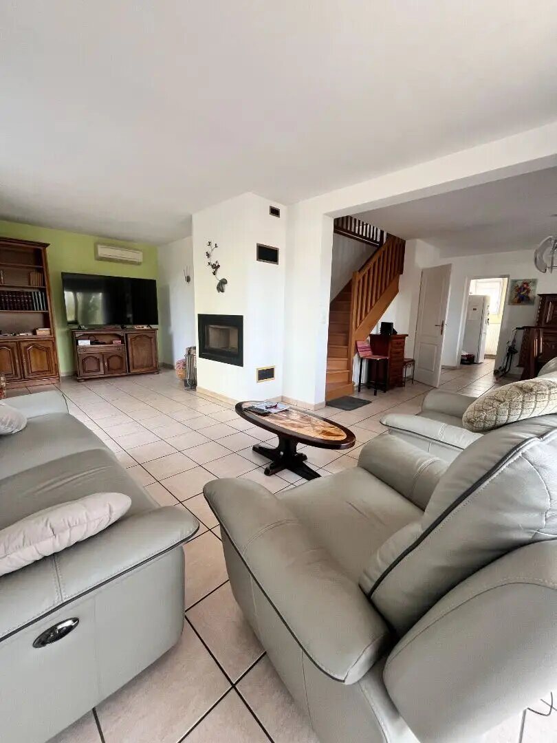 Maison à vendre, 159m², Montmorot